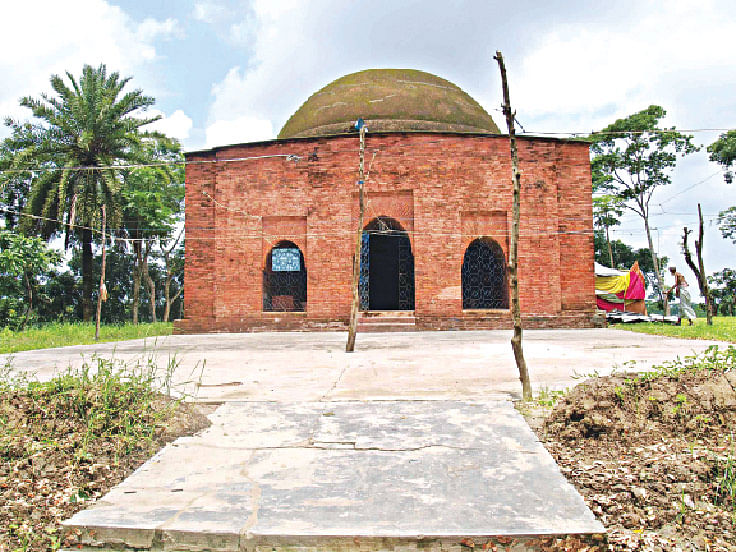 বরগুনার বেতাগীতে মোগল স্থাপত্যের অনন্য নিদর্শন বিবিচিনি শাহি মসজিদ l প্রথম আলো