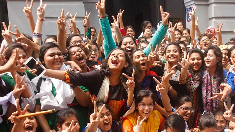 শিক্ষা প্রতিষ্ঠান আবার শিক্ষার্থীদের পদচারণায় এমন মুখরিত হোক