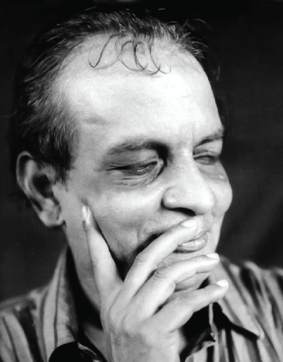 আহমদ ছফা ( ৩০ জুন ১৯৪৩—২৮ জুলাই ২০০১) ছবি: নাসির আলী মামুন, ফটোজিয়াম