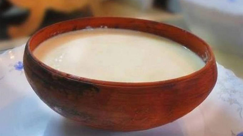 খালি পেটে দই না খাওয়াই ভালো। ছবি: সংগৃহীত