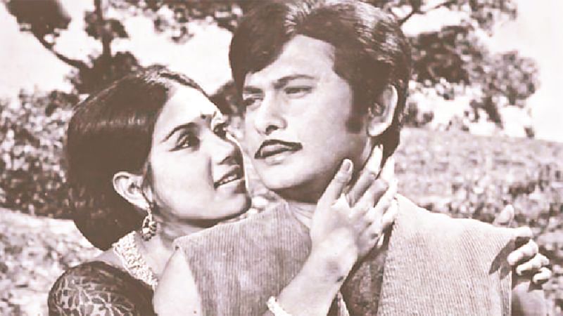 রংবাজ ছবির গানের দৃশে্য কবরী ও রাজ্জাক
