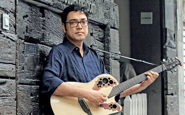 অনুপম রায়