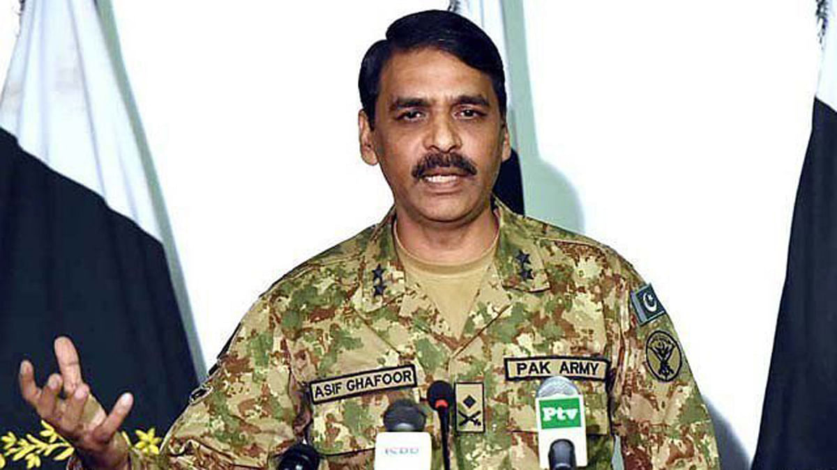 পাকিস্তান সেনাবাহিনীর মুখপাত্র মেজর জেনারেল আসিফ গাফফার