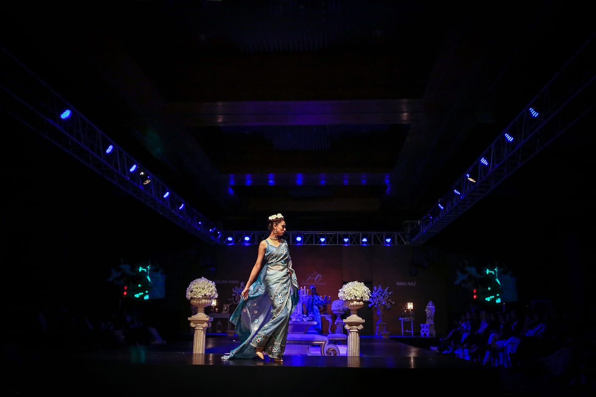 সোনারগাঁও হোটেলের গ্র্যান্ড বলরুমে ফ্যাশন শোর আয়োজন করা হয়। ছবি: সাইফুল ইসলাম