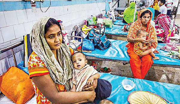 খাওয়ার স্যালাইনের কারণে ডায়রিয়া ও কলেরাজনিত মৃত্যু উল্লেখযোগ্য হারে কমেছে