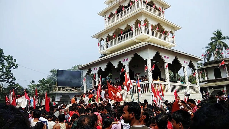 ঠাকুরনগরের মতুয়া মহাসংঘ আশ্রম মন্দির। ছবি: ভাস্কর মুখার্জি