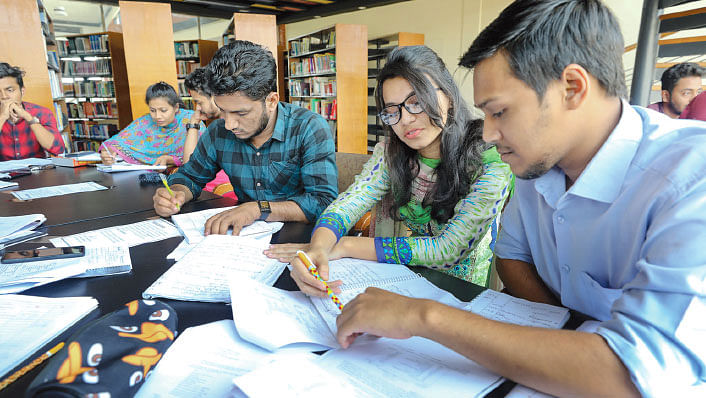 কোন ধরনের কাজের প্রতি আগ্রহ, সেটি বিবেচনা করেই বিবিএর পাঠ শুরু করতে হবে