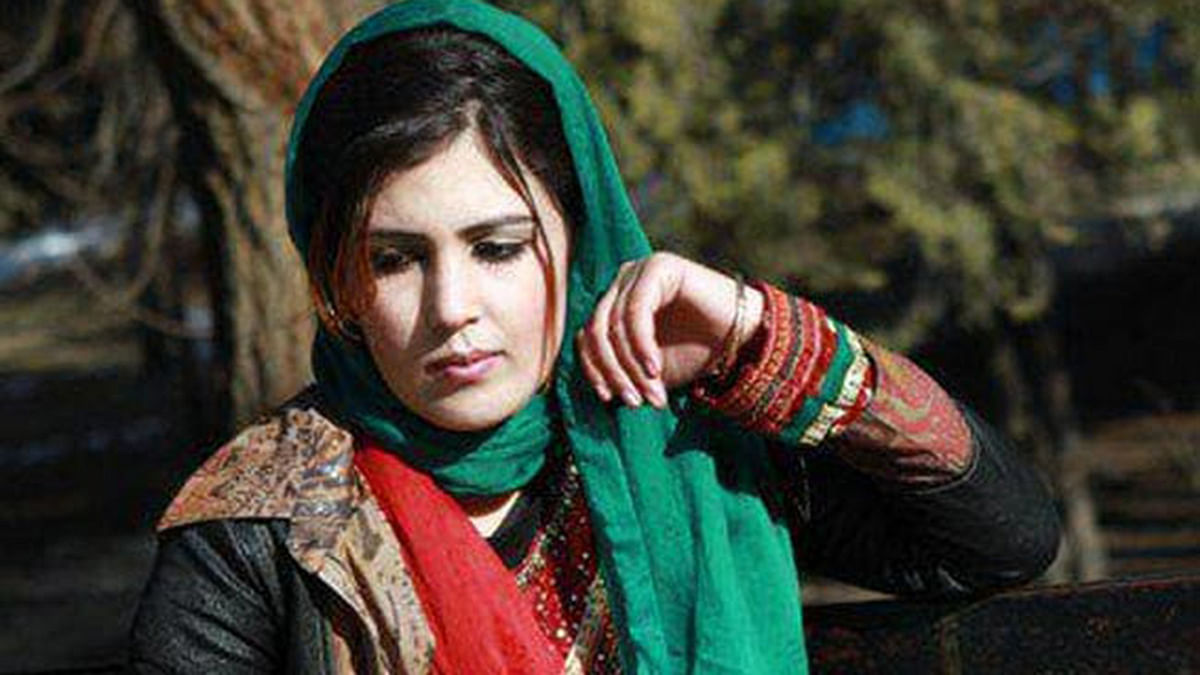 আফগানিস্তানে নারী সাংবাদিক মিনা মঙ্গল। ছবি: সংগৃহীত