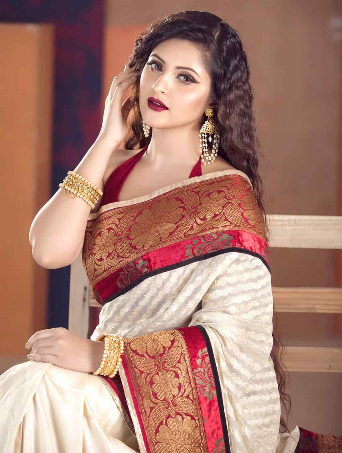 পরীমনির বাগদান ভেঙে গেছে? | প্রথম আলো