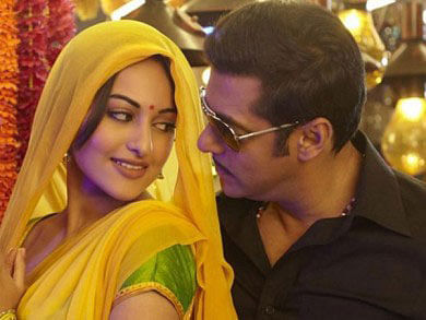 Sonakshi Sinha with Salman in 'Dabang'