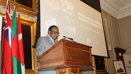 বক্তব্য দিচ্ছেন টিপু মুনশি