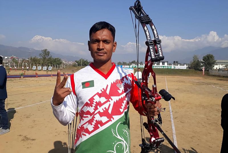 আজ দিনের দ্বিতীয় সোনা এল সোহেলের হাত ধরে। ছবি: প্রথম আলো