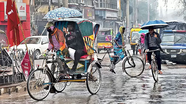 জানুয়ারির শুরুতে বৃষ্টি হবে, শীত বাড়বে—এমন পূর্বাভাস আগেই ছিল। ফাইল ছবি