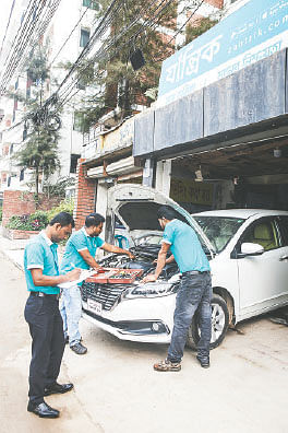 গাড়ির সমস্যা হলে আছে যান্ত্রিক