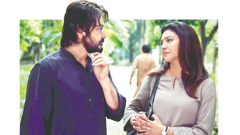 ‘রবিবার’ ছবিতে জয়া আহসানের বিপরীতে অভিনয় করেছেন প্রসেনজিৎ