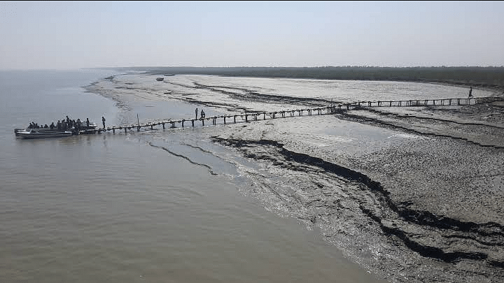 সন্দ্বীপের জেটি ঘাট। ছবি: সংগৃহীত