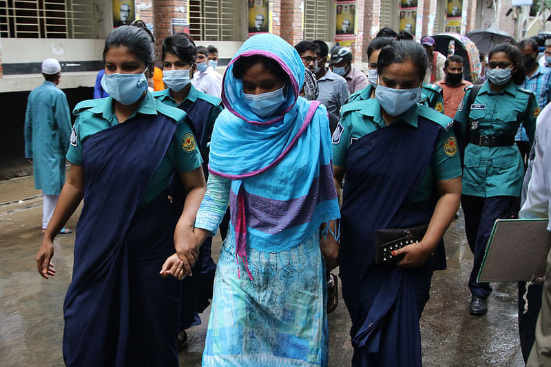 জেকেজির সাবরিনা-আরিফের বিচার শুরু
