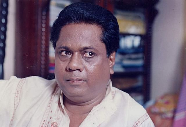 পাঁচ দশকের ক্যারিয়ারে মঞ্চ, বেতার, টেলিভিশন ও সিনেমায় ছিল তাঁর পদচারণ