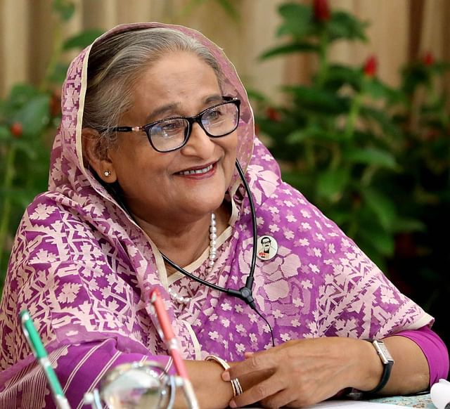 প্রধানমন্ত্রী শেখ হাসিনা গণভবন থেকে ভিডিও কনফারেন্সের মাধ্যমে প্রধানমন্ত্রীর ত্রাণ ও কল্যাণ তহবিলে অনুদান গ্রহণ অনুষ্ঠানে যোগ দেন। ৩৪টি বাণিজ্যিক ব্যাংকসহ বিভিন্ন সংগঠন এই তহবিলে অনুদান দিয়েছে। ঢাকা, ২০ সেপ্টেম্বর