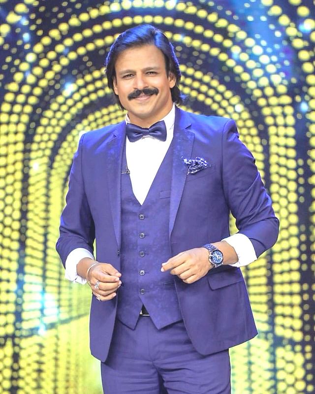 নিউ ইয়র্ক থেকে ফিল্ম অ্যাক্টিংয়ে মাস্টার্স করেন বিবেক ওবেরয়