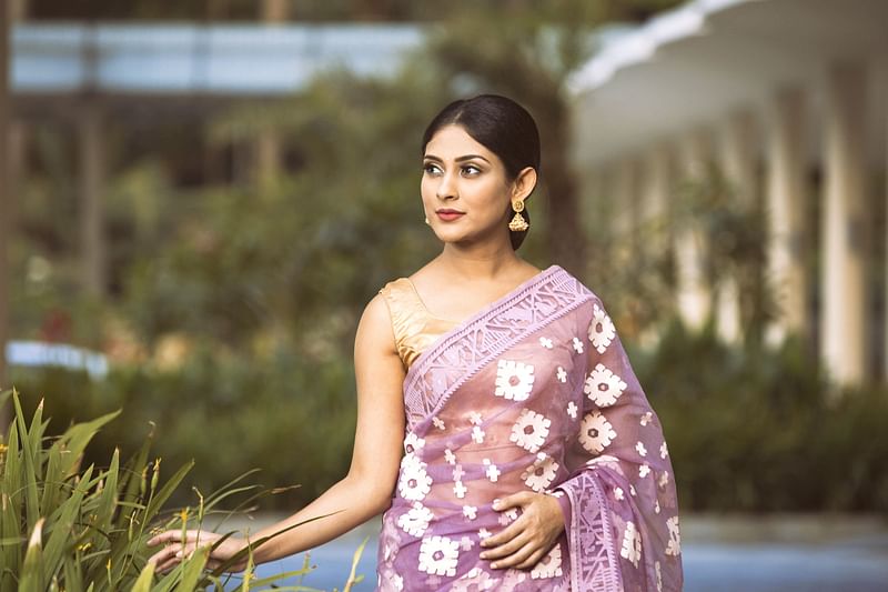 মেহজাবীন চৌধুরী