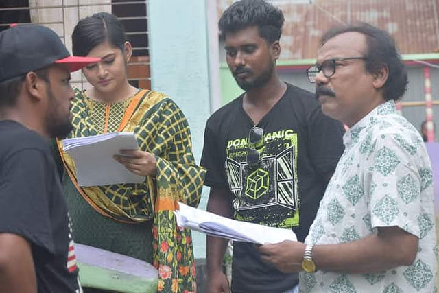 চলছে শুটিং