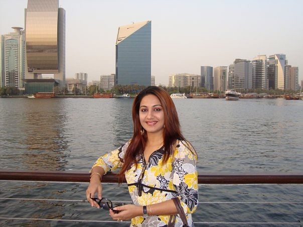 বাংলা সিনেমায় অশ্লীলতার পর্ব শুরু হলে অভিনয় থেকে সরে দাঁড়ান শিল্পী