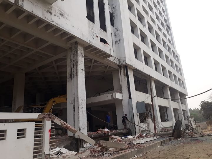 সকাল সাড়ে ১০টার দিকে অভিযান শুরু করে সিডিএ