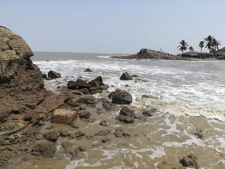 অধিক উচ্চতার জোয়ারে লণ্ডভণ্ড কুতুবদিয়ার বেড়িবাঁধ, ঢুকছে জোয়ারের পানি