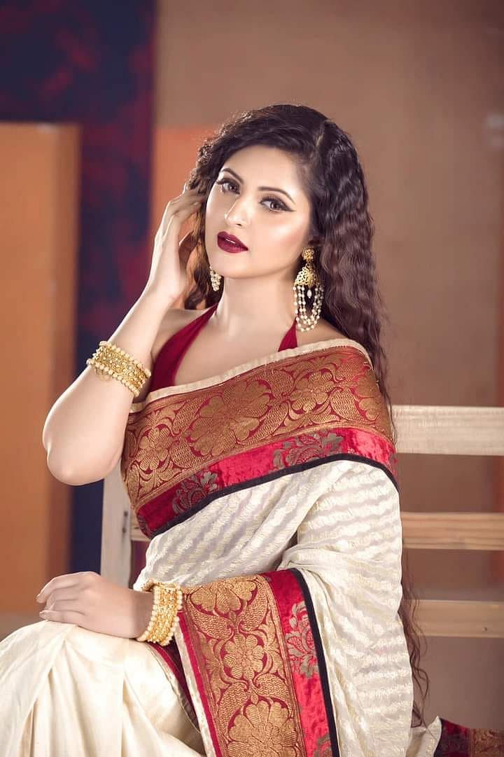 পরীমনি