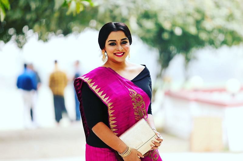 রুনা খান