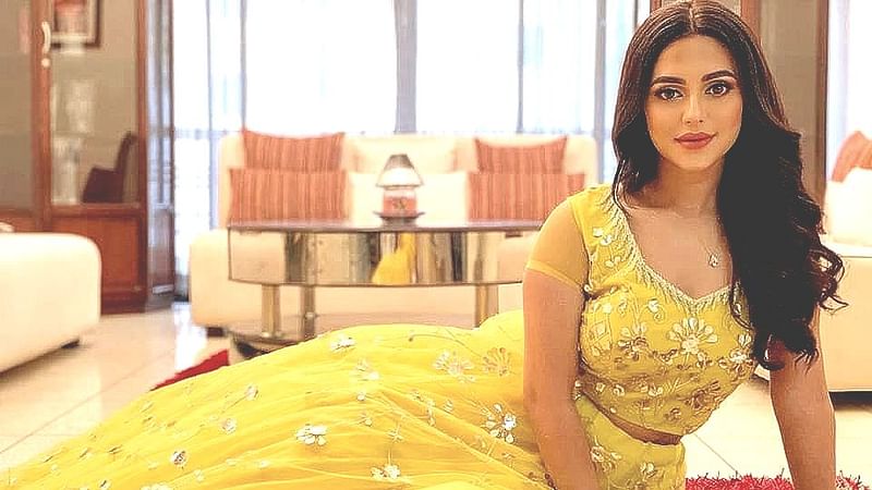 নুসরাত ফারিয়া বেশ ফ্যাশনসচেতন