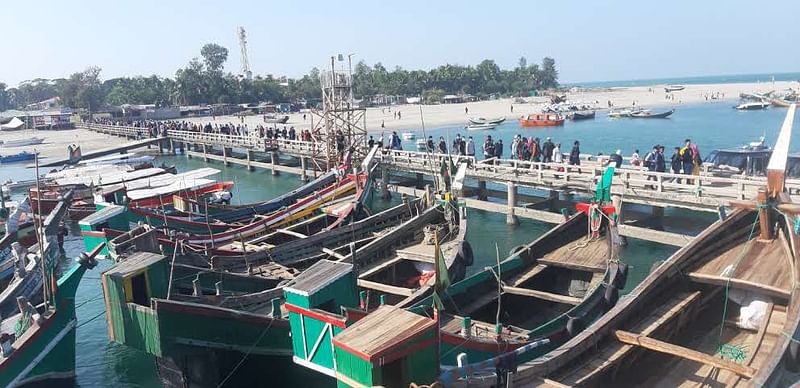 Fatherless children worked as drivers' assistants in fishing trawlers and sampans carrying tourists. Now that the work is off, they are in trouble.