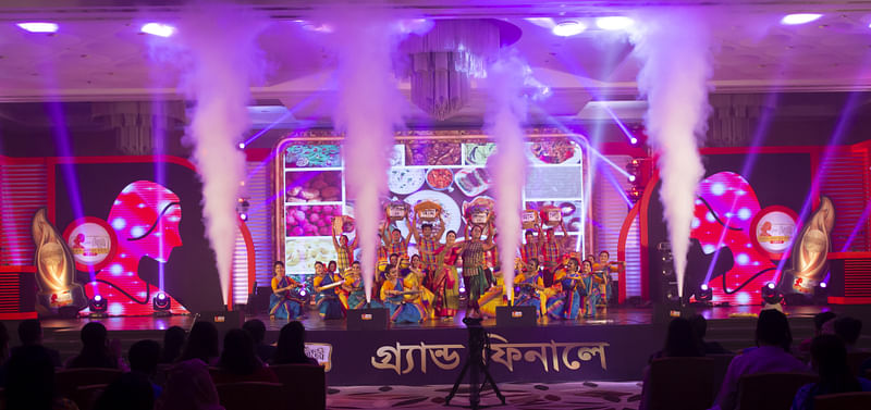 সাংস্কৃতিক পর্বে ওয়ার্দা রিহাবের পরিচালনায় ছিল বাংলার খাবার নিয়ে ধৃতি নর্তনালয়ের অনবদ্য কোরিওগ্রাফি