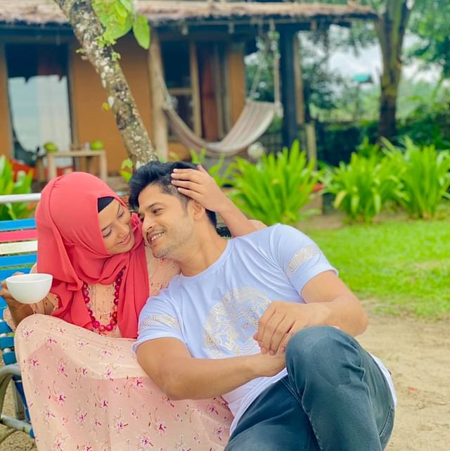 মডেল ও অভিনয়শিল্পী নিলয় ও তার স্ত্রী তাসনুভা তাবাসসুম