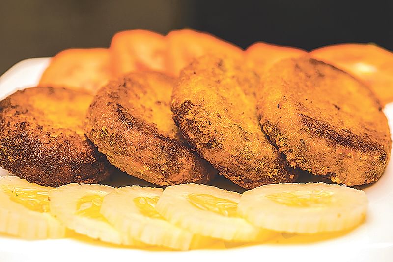 ছোট মাছে স্বাদবদল