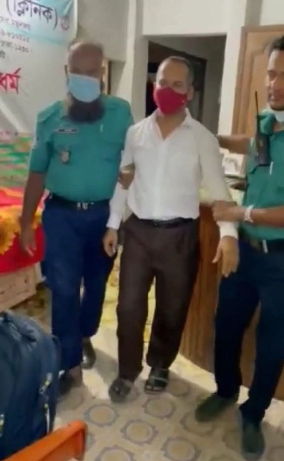 গ্রেপ্তার হওয়া বিজয় কৃষ্ণ তালুকদার