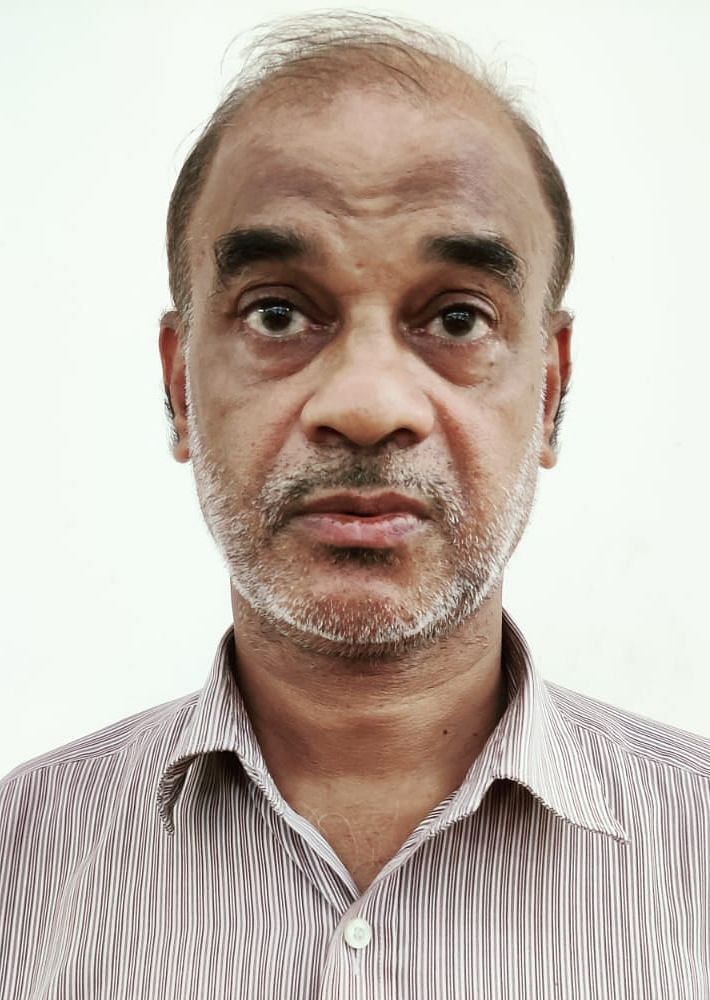 সোনা ব্যবসায়ী প্রণব ধর