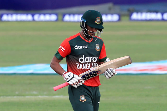 বাংলাদেশের ব্যাটিংয়ের শুরুটাও ভালো হয়নি