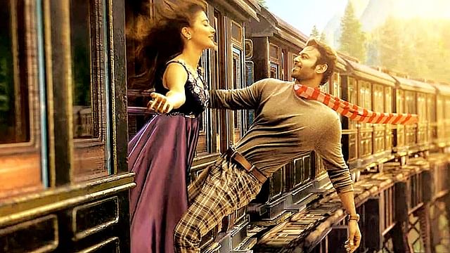 প্রভাস-পূজা মনোমালিন্য, যা নির্মাতারা বলছে