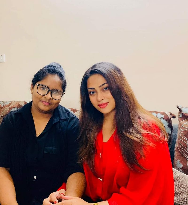 পপির ফেসবুক আইডির অ্যাডমিন ঊষা সরদার