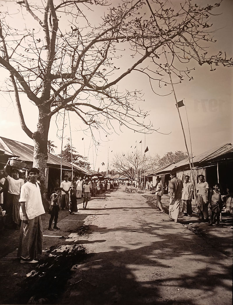রাজবাড়ীর পাংশায় কালো পতাকা নিয়ে প্রতিবাদ, ৯ এপ্রিল ১৯৭১
