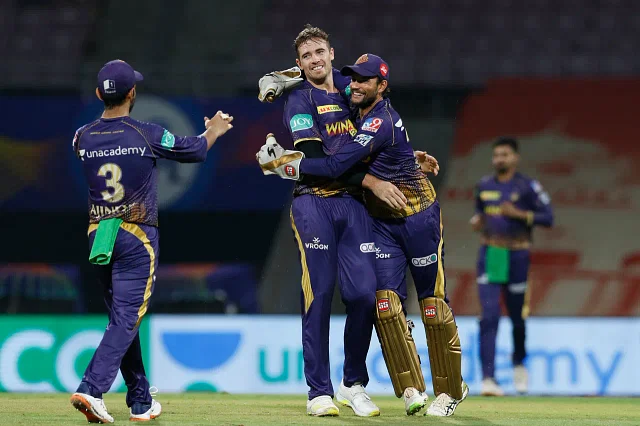 কলকাতার সাউদি নিয়েছেন ৩ উইকেট