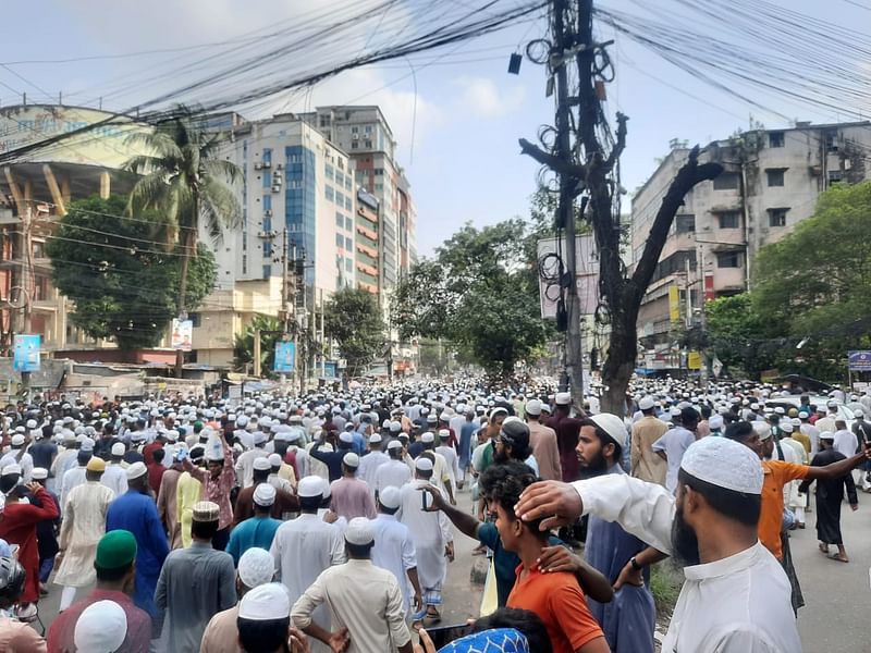 বায়তুল মোকাররম মসজিদ এলাকায় বিক্ষোভ সমাবেশ