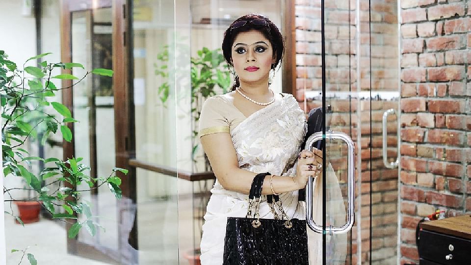 ইউরোপীয়ান কমিশনে চাকরির সুযোগ, বেতন প্রায় দুই লাখ