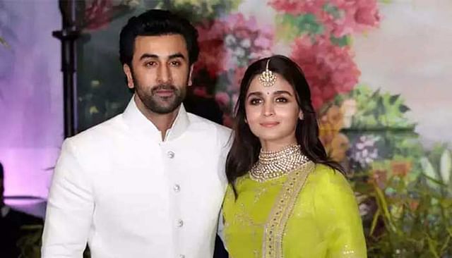 কন্যাসন্তানের মা হলেন আলিয়া