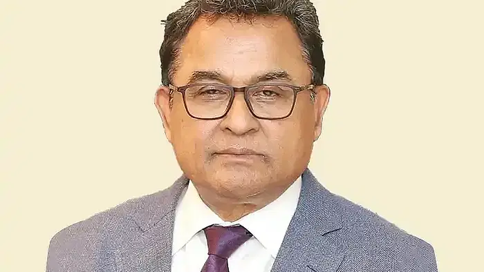 অর্থমন্ত্রী আ হ ম মুস্তফা কামাল