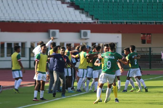 ভারতের বিপক্ষে গোলের পর বাঁধভাঙা উল্লাস বাংলাদেশের ফুটবলারদের