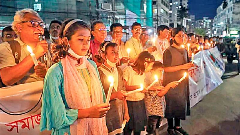 সংখ্যালঘু অথবা সংখ্যাগুরু নির্বিশেষে সব নাগরিকের নিরাপত্তা ও ব্যক্তির মর্যাদা রক্ষার দায়িত্ব যে সরকারের, তার জবাবদিহির যেন কোনো প্রয়োজন নেই