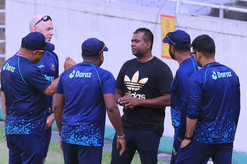 এশিয়া কাপে খেলতে দুবাইয়ে অবস্থান করা জাতীয় দলের সঙ্গে যোগ দিয়েছেন শ্রীরাম